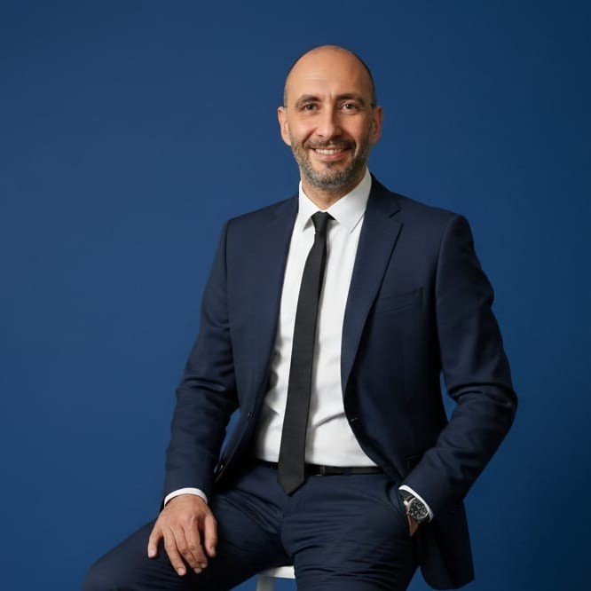 Portrait of Mohamed Serageldin Elgedami, Co-Founder and Board member of Camels AI.